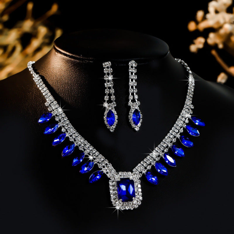 Elegant Night Out Necklace Set