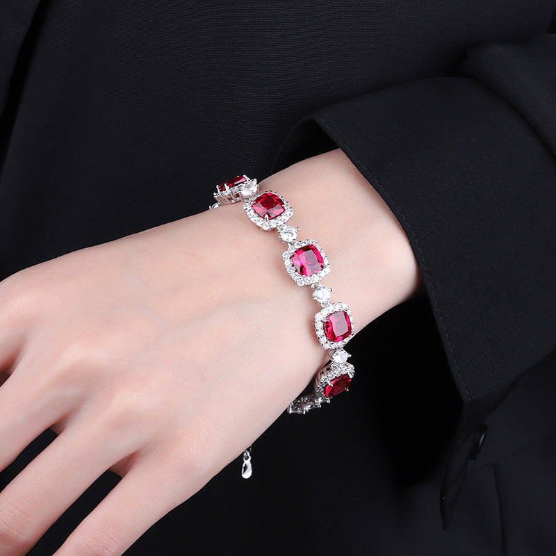 Retro Gemstone Luxury Bracelet