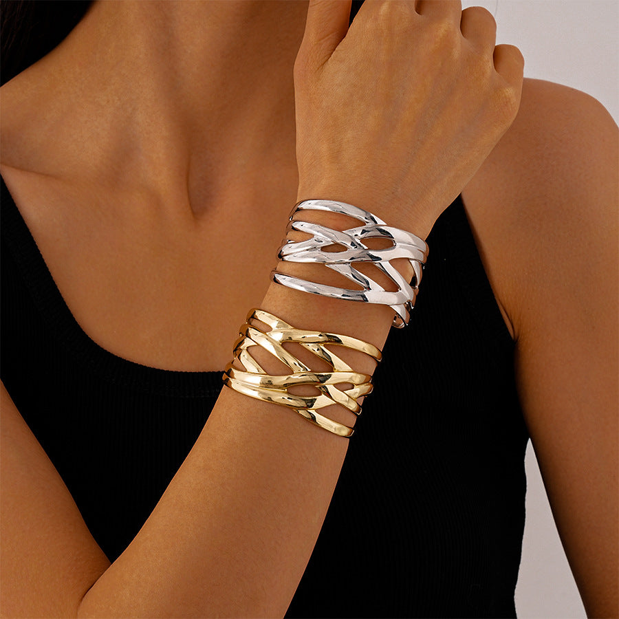 Glossy Geometric Layered Bracelet for Women – Modern Fashion Style