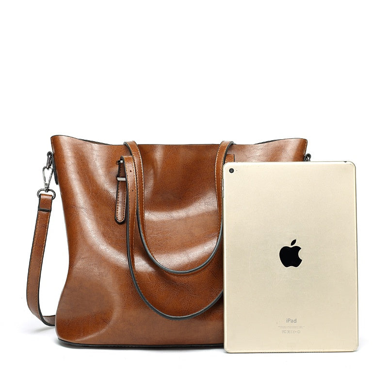 Vintage Gloss Leather Shoulder Bag